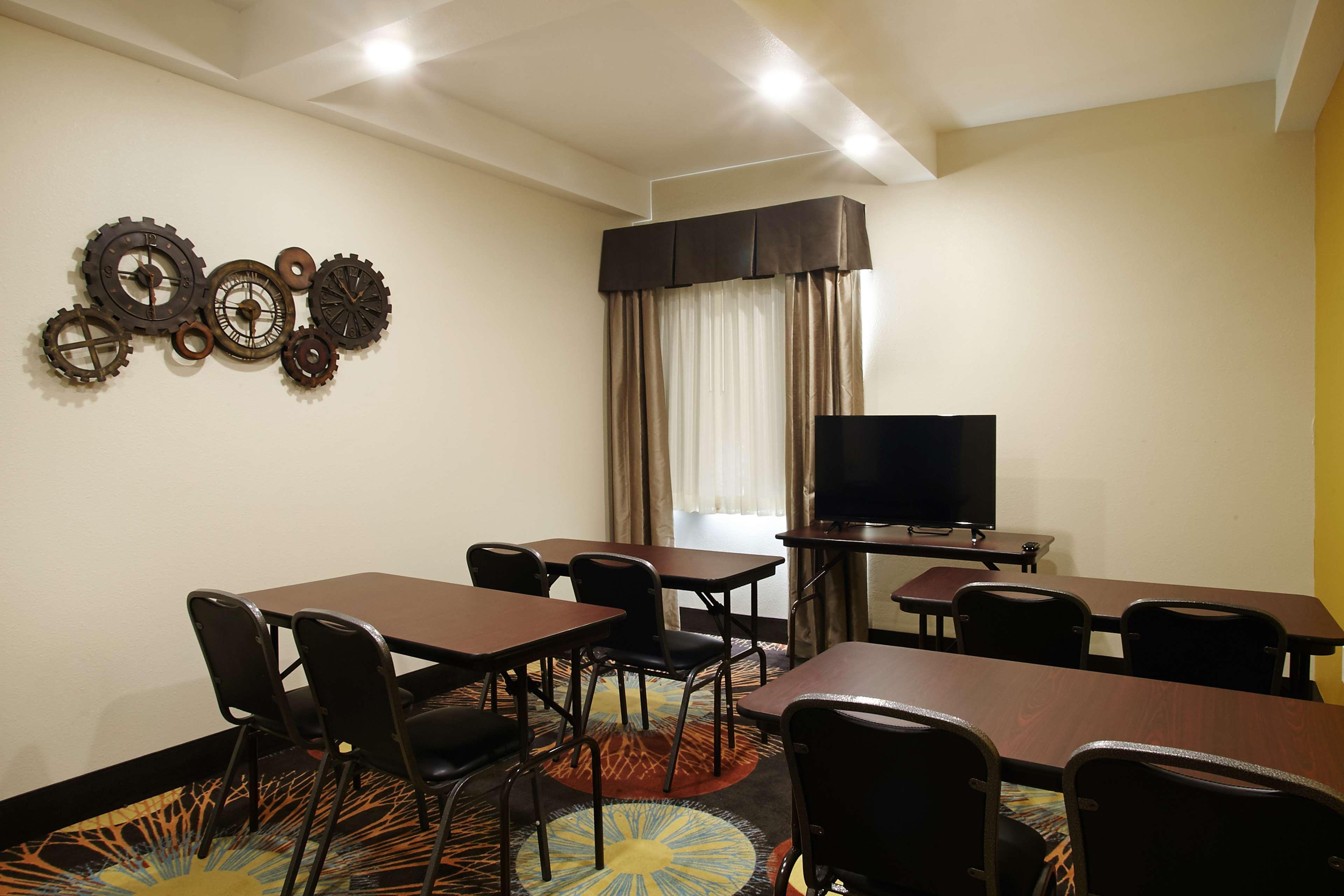 เบสท์ เวสเทิร์น พลัส เมดิสัน - ฮันท์สวิลล์ โฮเต็ล Hotel ภายนอก รูปภาพ