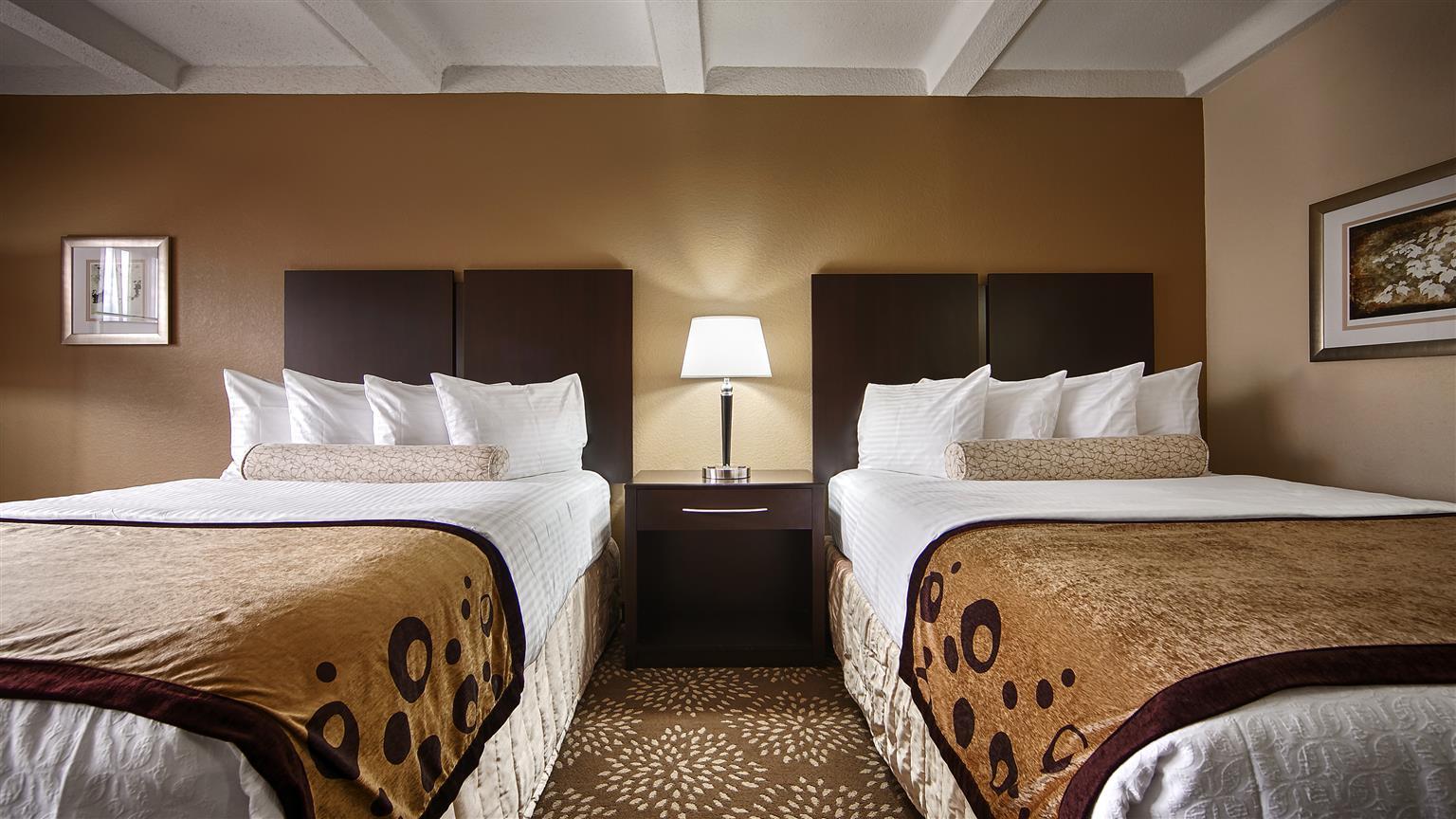 เบสท์ เวสเทิร์น พลัส เมดิสัน - ฮันท์สวิลล์ โฮเต็ล Hotel ภายนอก รูปภาพ